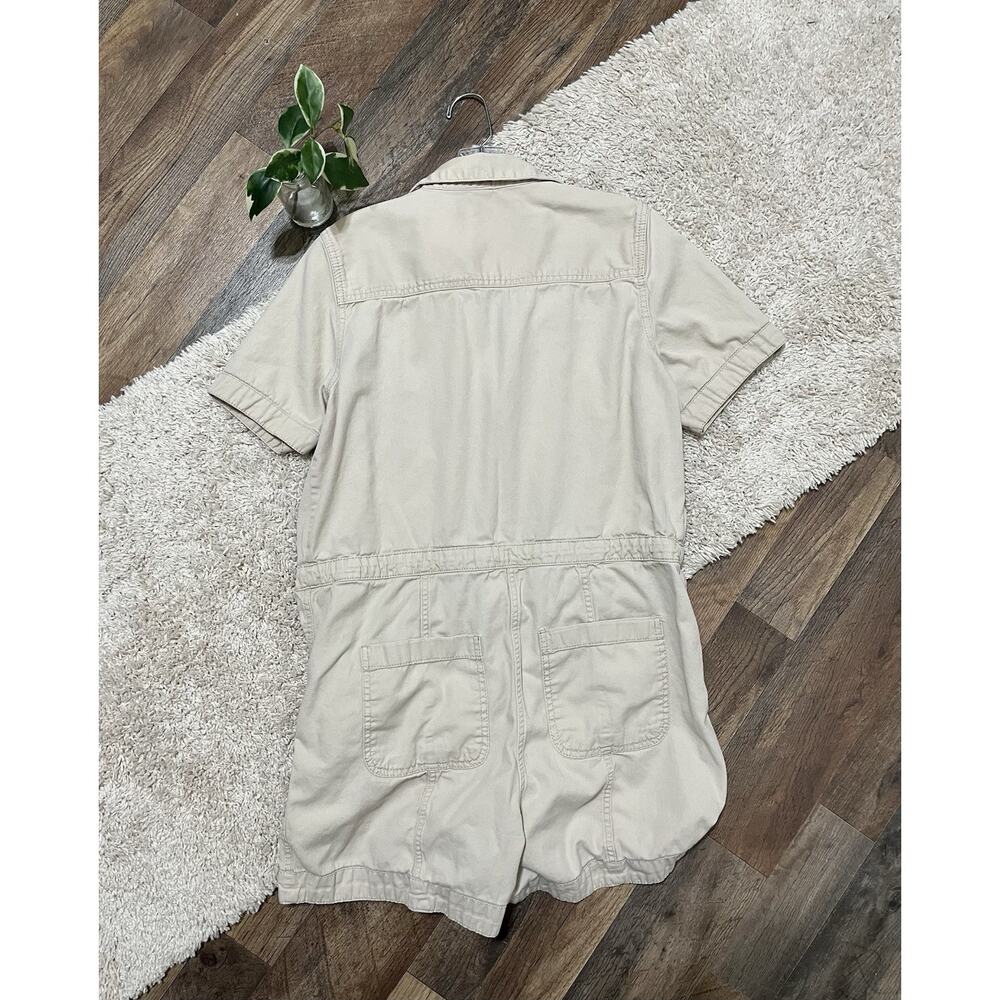 Old Navy Size Medium Beige Button Front Short Sle… - image 4